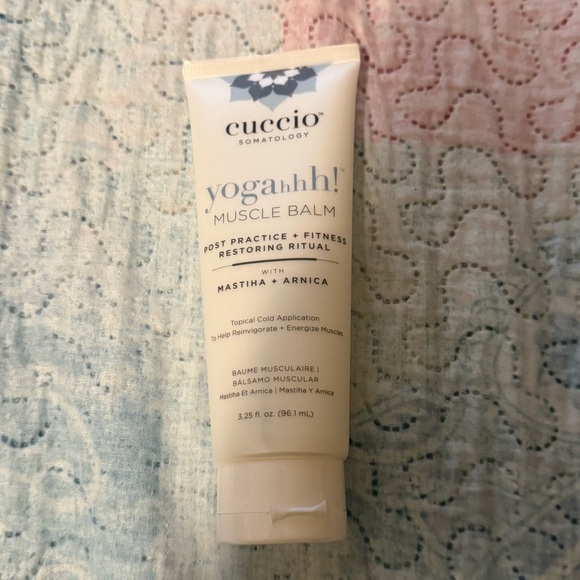 Cuccio Yogahhh! Muscle Balm - Picture 2 of 7